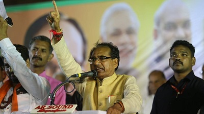 MP: Shivraj, Vijayvargiya sing â€˜friendshipâ€™ duet amid CM change rumours