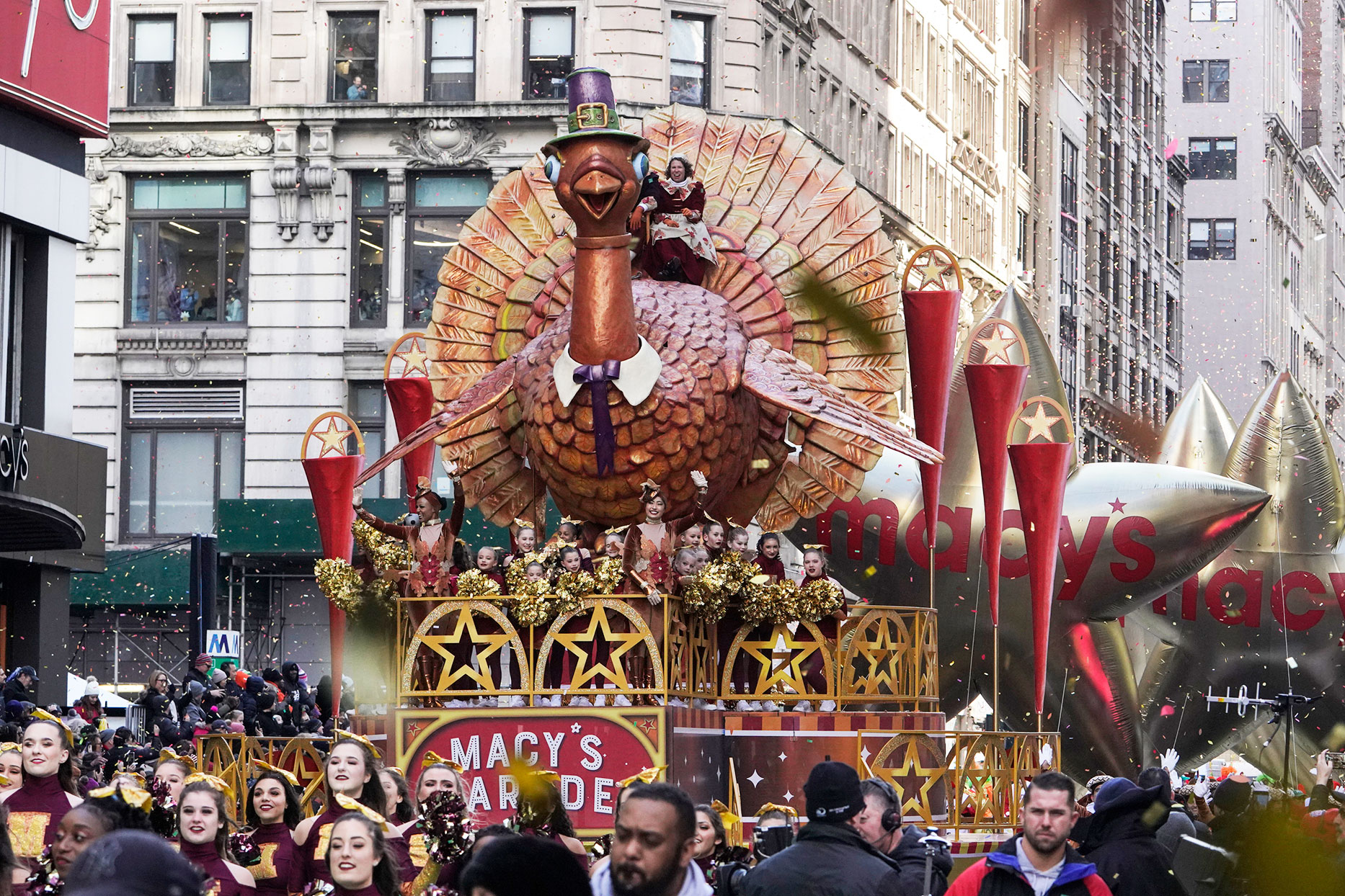 Thanksgiving without turkey: Celebs, animal rights groups push to change tradition