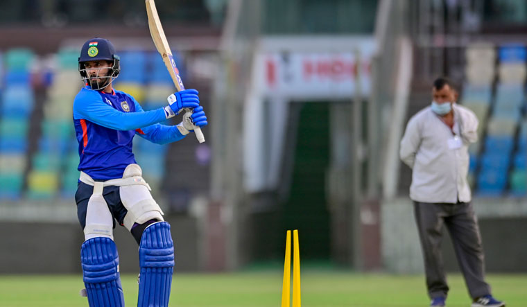 Fourth T20I: Iyer, Hooda eye Asia Cup berth as India look for series win