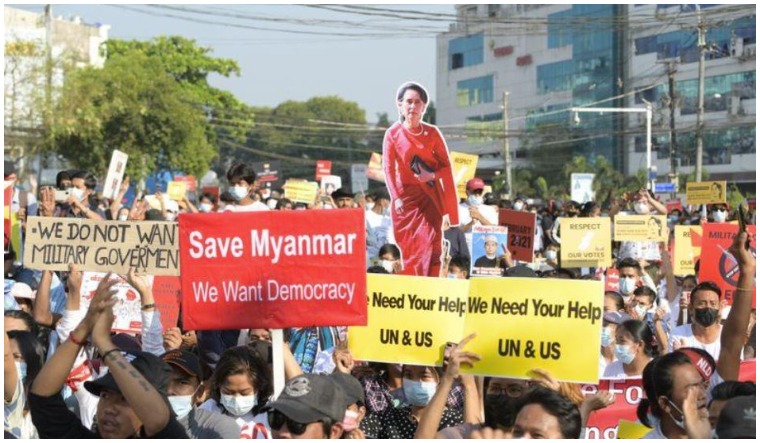 'US at turning point in dealing with Myanmar crisis'