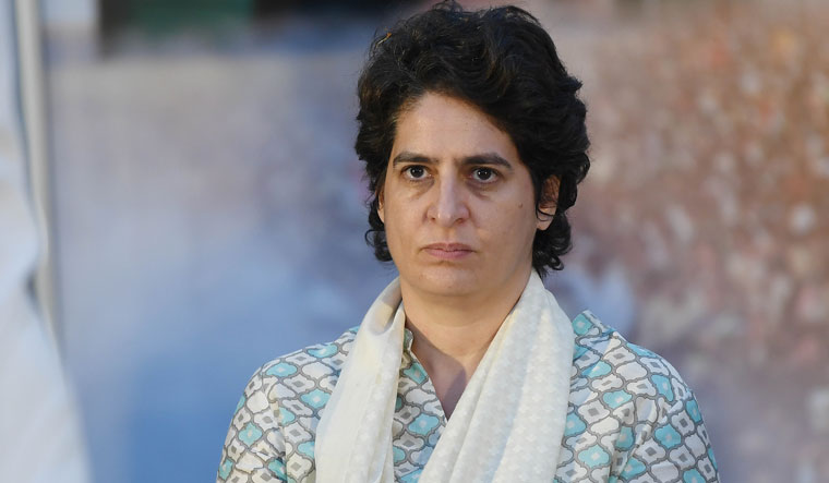 Priyanka Gandhi promises Rs 10000 honourarium per month for ASHA workers if voted to power in UP
