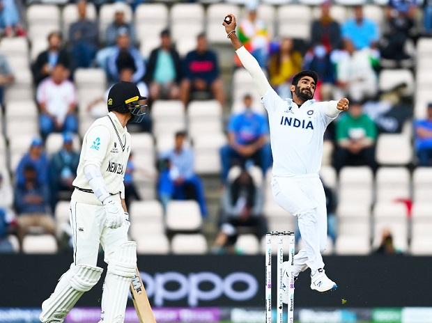 New Zealand salvage a draw against India in nervy finish to first Test