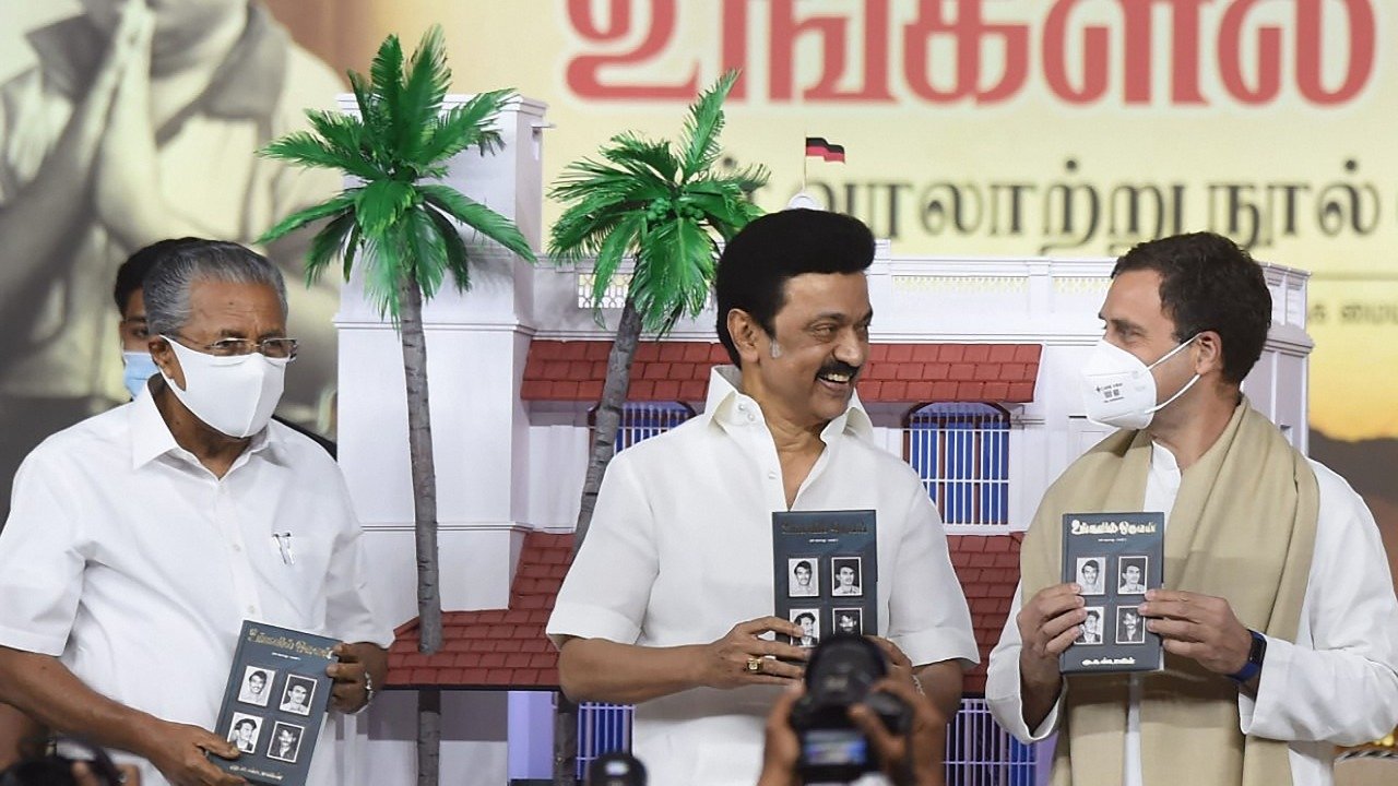 Stalin calls for amending Constitution to grant more power to states