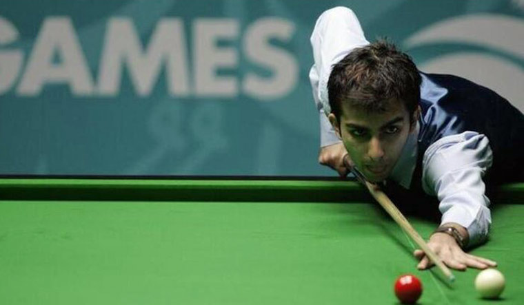 Advani tops group, qualifies Asian Snooker knockouts