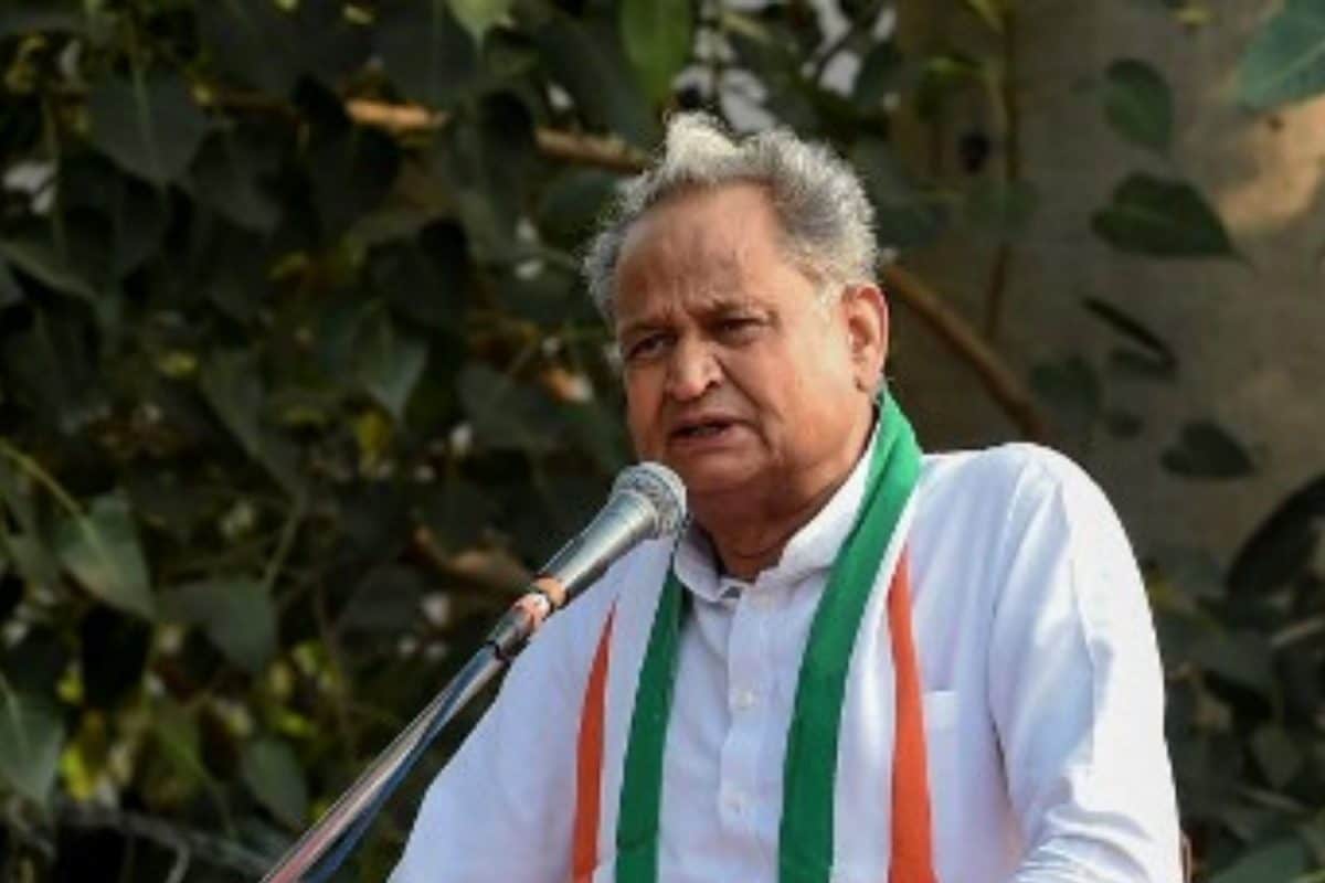 Rajasthan CM Gehlot leads Congress from the front in its satyagraha