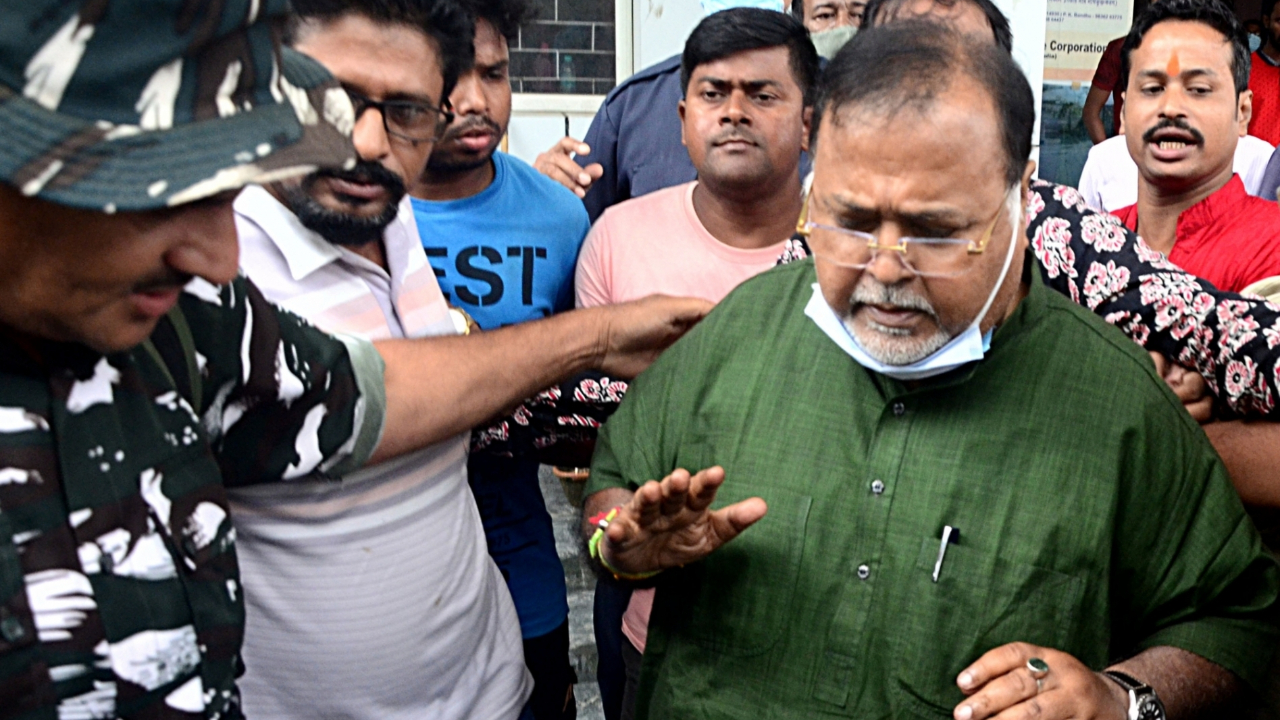 Partha Chatterjee doesn't need hospitalisation for now: Doctors