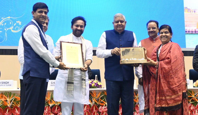 Madhya Pradesh aces National Tourism Awards by bagging 8 honours
