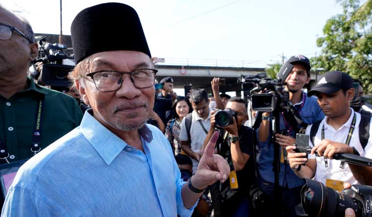 Reformist leader Anwar Ibrahim named prime minister of Malaysia