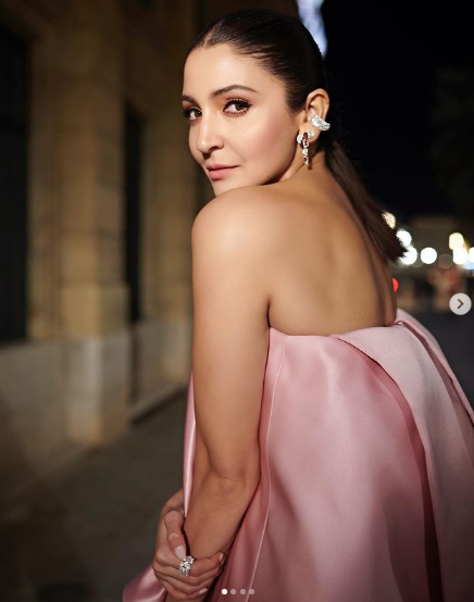 Anushka Sharma makes her Cannes red carpet debut in a gorgeous white ensemble, Alia Bhatt calls her â€˜stunningâ€™