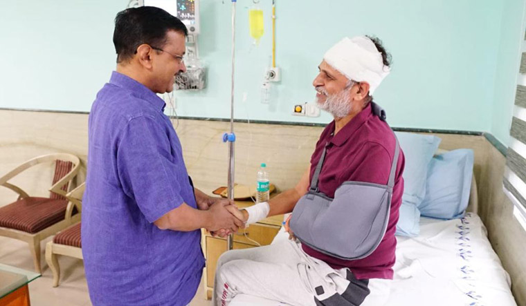 'The brave man': Arvind Kejriwal meets AAP's Satyendar Jain in hospital